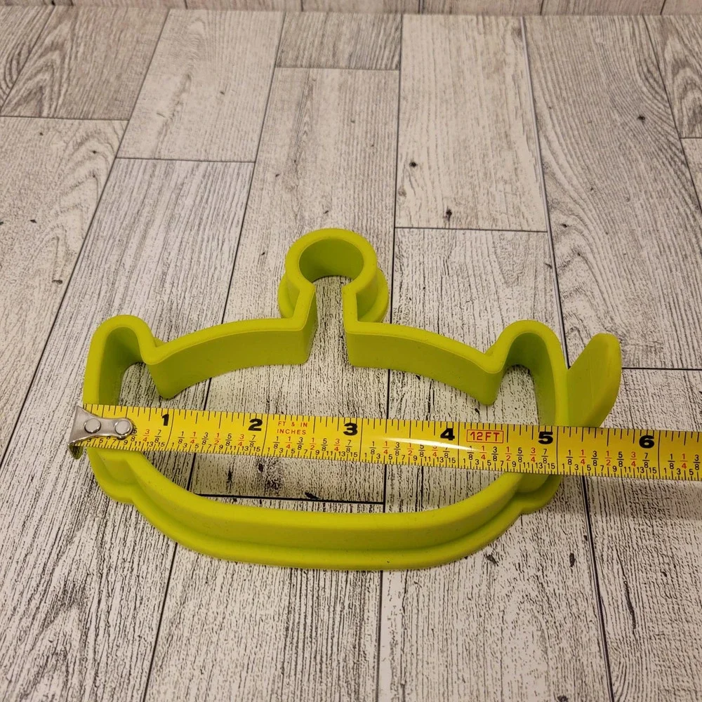 Pampered Chef Disney Pixar Toy Story 4 Pancake Molds Set Of 2